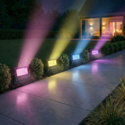 Outsunny 32W LED Floodlights, Linkable 4-Pack Landscape Lighting with Remote Control, RGB Colour Changing, UK Plug, Black - thumbnail 2