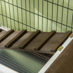 PawHut Wooden Rabbit Hutch with Openable Roof, Elevated Guinea Pig Cage with Ladder, Small Animal House w/ Slide-out Tray 90 x 53 x 87cm Coffee Brown - thumbnail 9
