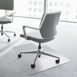 HOMCOM Office Carpet Protector Chair Mat Clear Spike Non Slip Chairmat Frosted Lipped - Aosom UK - thumbnail 2