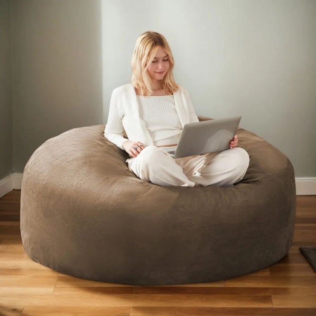 Large Bean Bag Sofa Chair with Eco-Friendly Bead Filling, Space-Saving Couch, Reading Lounger for Adults, 150L x 150W x 60H cm, Coffee - Aosom UK - image 1