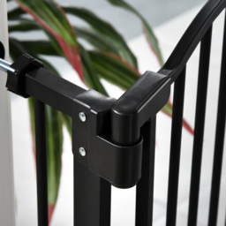 PawHut 74-84cm Adjustable Metal Pet Gate Safety Barrier w/ Auto-Close Door Double Locking Easy-Open Doors Stairs Home Frames Black - Aosom UK - thumbnail 9