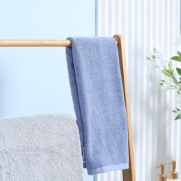 Kleankin Bamboo Towel Stand Freestanding with 3 Rails & 3 Shelves, Foldable Towel Holder for Bathroom, Space-Efficient - Aosom UK - thumbnail 7