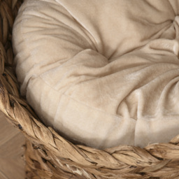 PawHut Cat Braided Banana Leaf House Enclosure, Designed for Indoors and Includes Super Soft Cotton Bed, 60cm, Beige - thumbnail 9