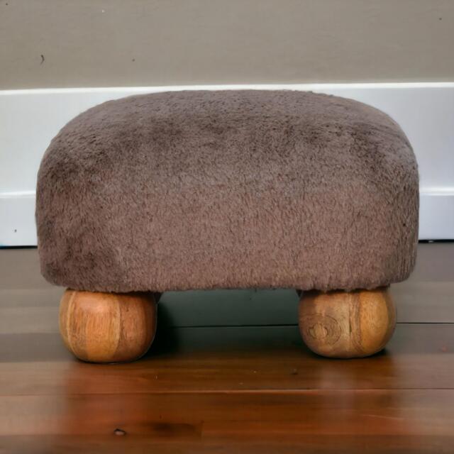 Solid Wood Faux Fur Nordic Footstool with High-Resilience Cushioning, Upholstered Square Seat with Drawer, 42L x 42W x 28H cm, Brown - Aosom UK - image 1