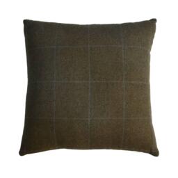 Set of 2 Quinn Cushion with Soft Cotton Blend and Velvet Pile, Handcrafted Pillow Ideal for Sofa and Bed, 45L x 45W x 15H cm, Olive Green - Aosom UK - thumbnail 6
