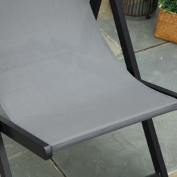 Outsunny Set of 2 Folding Garden Beach Aluminium Frame Deck Chairs Deckchairs Seaside Folding Garden Patio Lounger, Grey - thumbnail 8