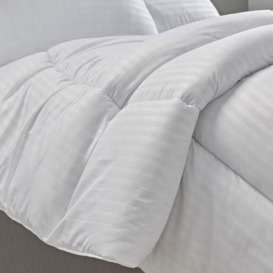 Cosmo Living 10.5 Tog Duvet - Double - thumbnail 1