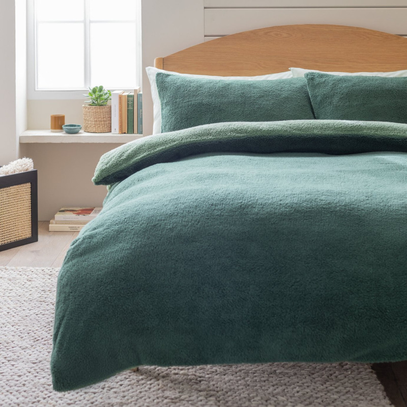 Argos Home Double Sided Fleece Green Bedding Set - Double by Argos |  ufurnish.com