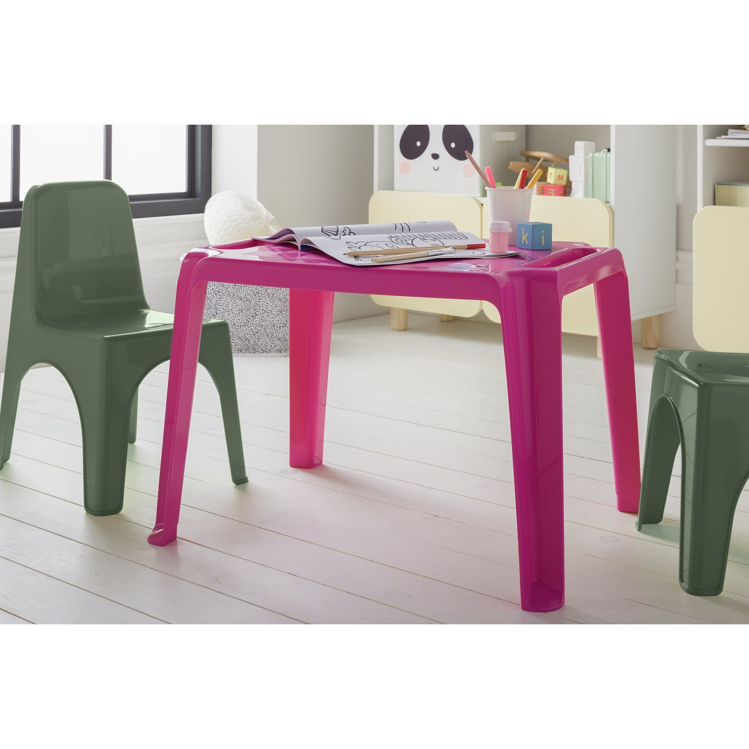 Bica Kids Set of 2 Green Plastic Chairs - image 1