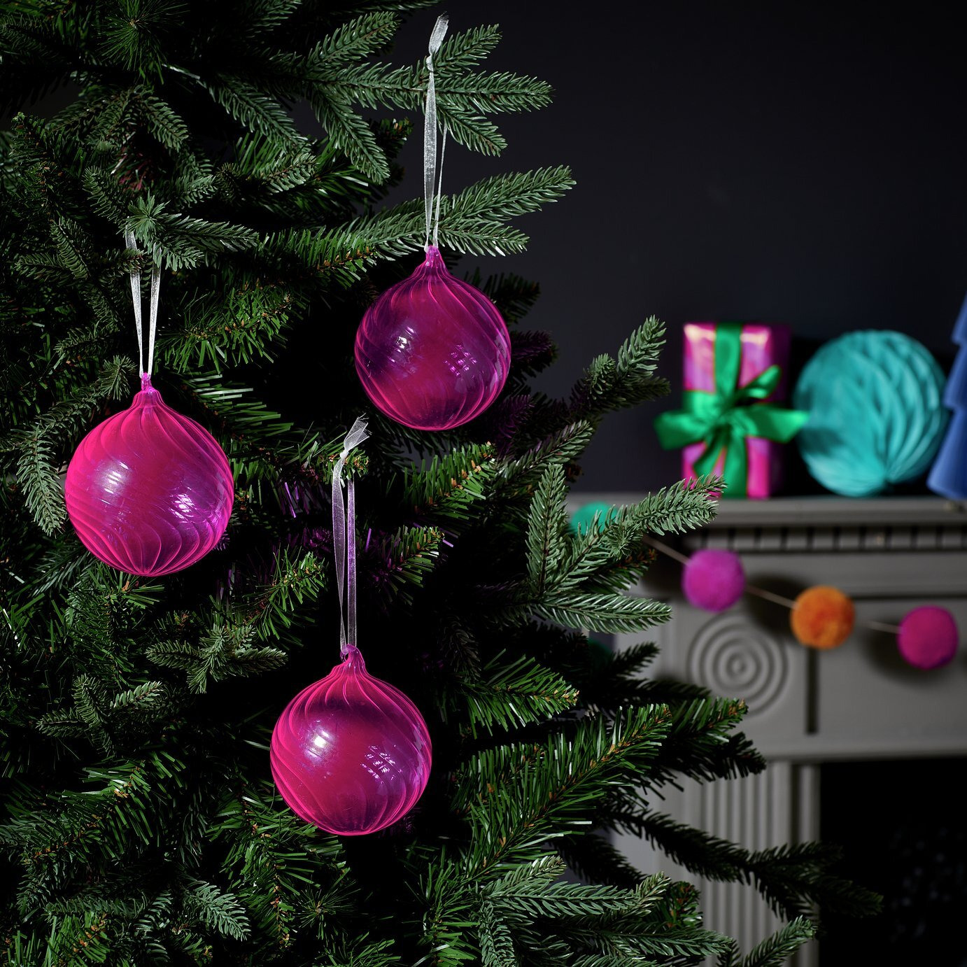Habitat Pack of 3 Twisted Christmas Baubles - Neon Pink - image 1