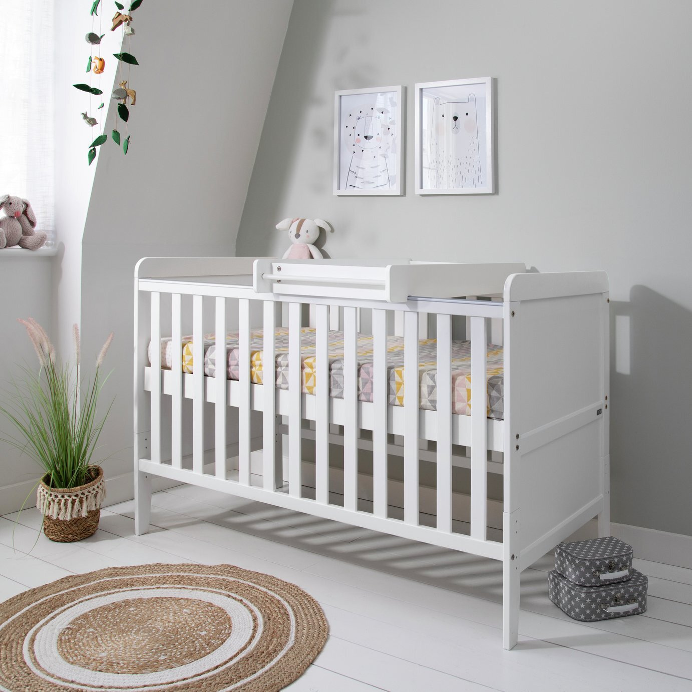 Tutti Bambini Rio Cot Bed and Dresser Nursery Set - White - image 1