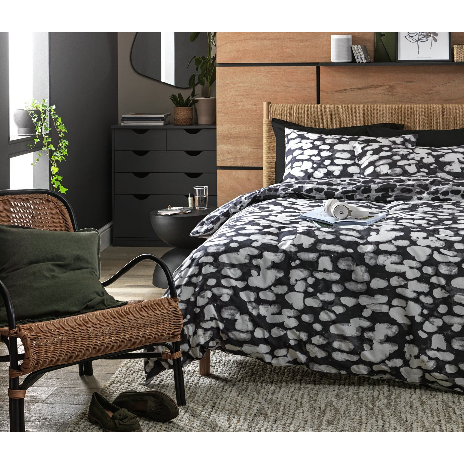 Habitat Cotton Bark Print Black Grey Bedding Set Kingsize by