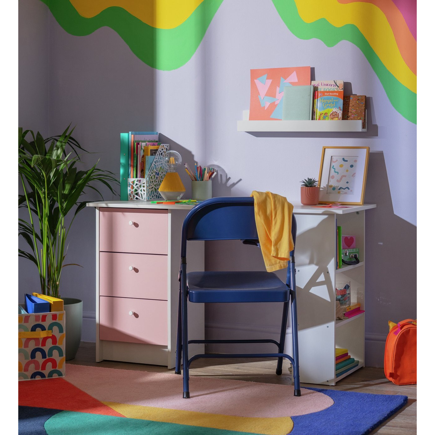 Argos Home Kids Malibu 3 Drawers Desk - Pink & White - image 1