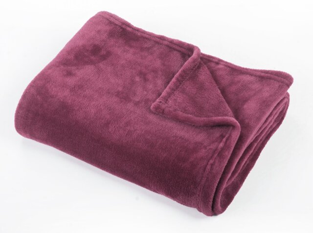 Argos Home Super Soft Fleece Throw - 125x150cm - Berry - image 1