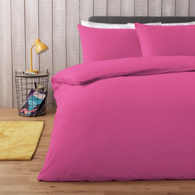 Habitat Polycotton Plain Cerise Bedding Set - Single - image 1