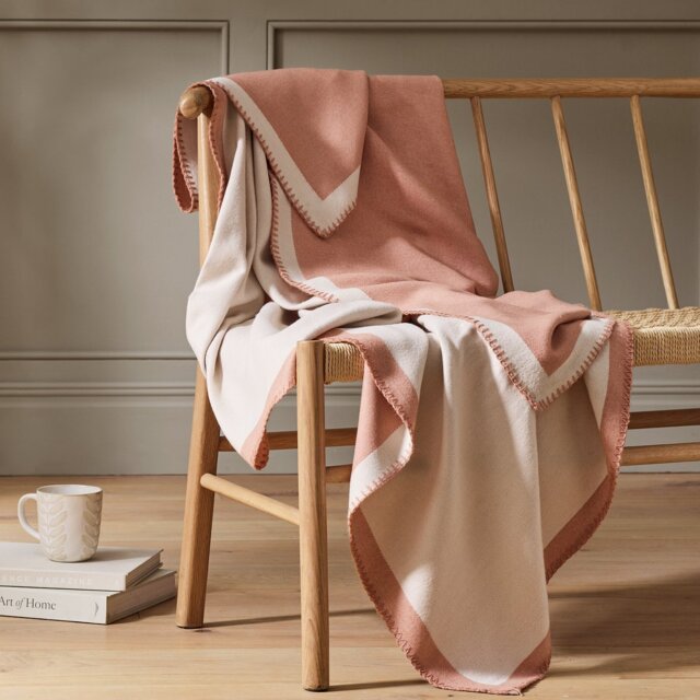 Habitat Blanket Stitch Throw - Plaster Pink - 125x150cm - image 1