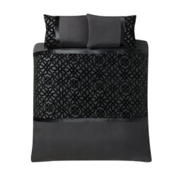 Catherine Lansfield Velvet Black Bedding Set - King Size - thumbnail 2