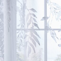 Catherine Lansfield Wisteria Voile - White - 140x183cm - thumbnail 2
