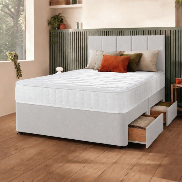 Silentnight Marlow 1000 Mirapocket Superking 4 Drawer Divan Bed - Light Grey - image 1