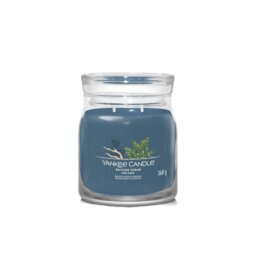 Yankee Signature Medium Scented Candle - Bayside Cedar - thumbnail 2