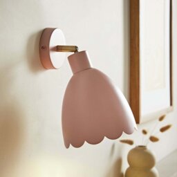 ValueLights Millie Metal Wall Light - Soft Pink