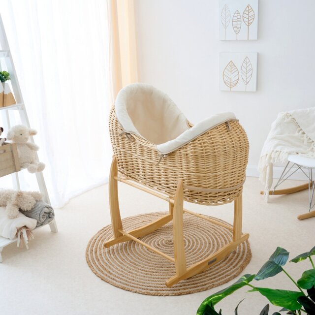 Clair de Lune Organic Noah Pod Moses Basket With Stand