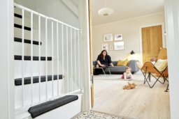BabyDan Narrow Dan Extending Safety Gate - thumbnail 2
