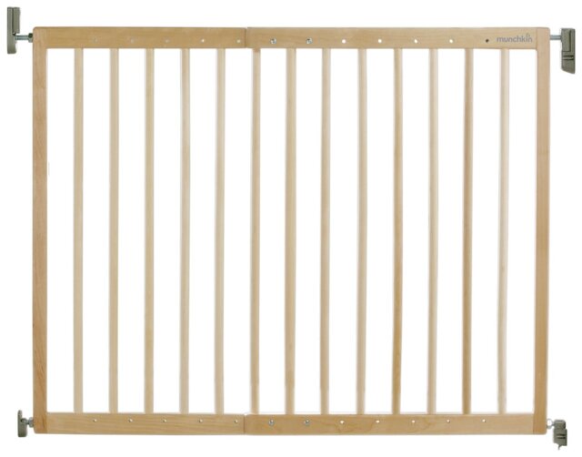 Munchkin Extending Wooden Safety Gate - image 1