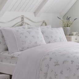 Dreams & Drapes Decorative Chloe Lilac Bedding Set - Double - thumbnail 2