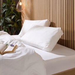 Snuggledown Hotel Side Sleeper Firm Pillow - 1 Pack - thumbnail 2