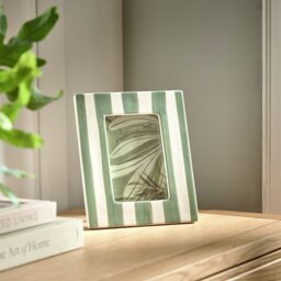 """Habitat Green Ceramic Picture Frame - 4x6"""""""