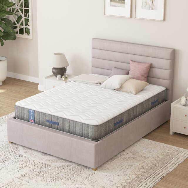 Aspire Wool 1000 Pocket Spring Mattress - Small Double - image 1