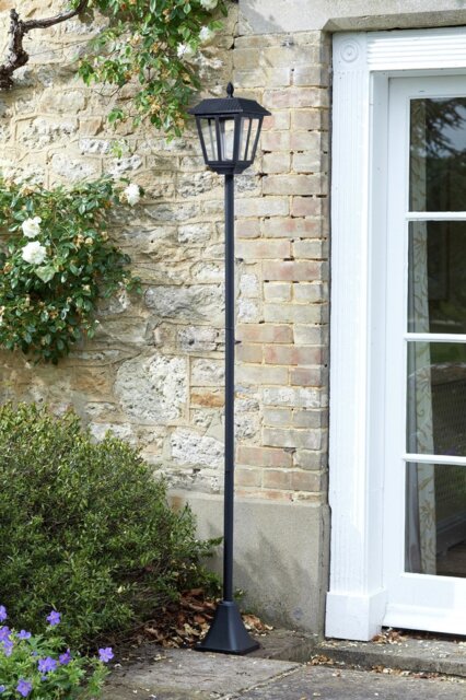 Argos Home Solar Powered Lampost - image 1
