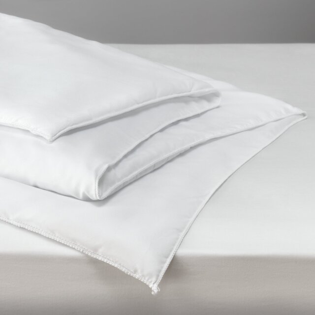 Habitat Supersoft Washable 4.5 Tog Duvet - King - image 1