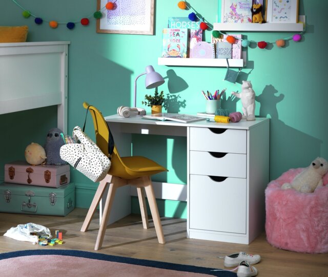 Habitat Kids Pagnell 3 Drawers Desk - White - image 1