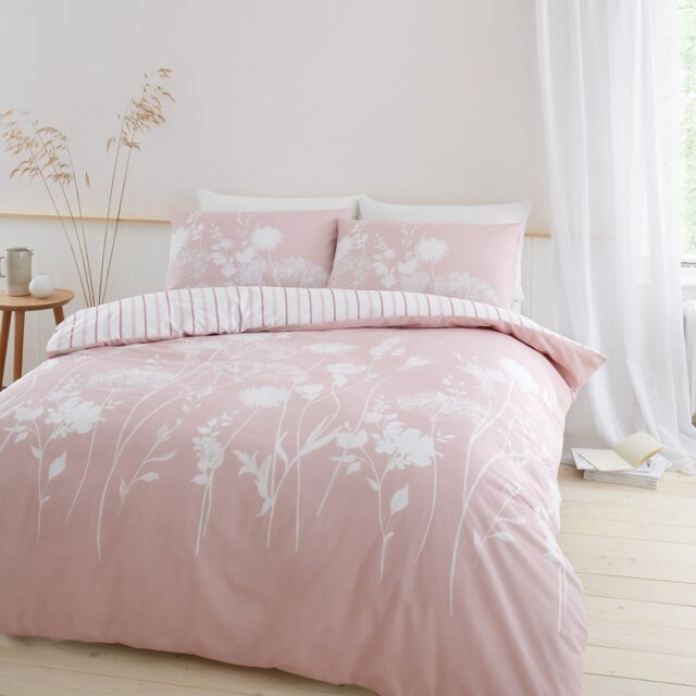 Catherine Lansfield Meadowsweet Blush Bedding Set- Superking - image 1