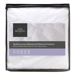 The Fine Bedding Company Quilted Luxury Mattress Protector - thumbnail 2