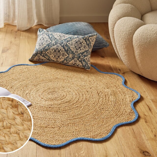 Argos Home Wiggle Shaped Blue Border Jute Flatweave Rug - 100cm - image 1