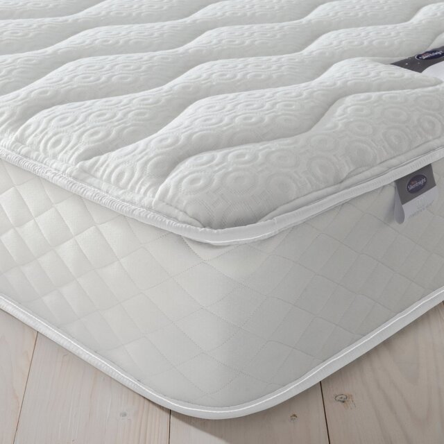 Silentnight 1000 Pocket Luxury Mattress - Small Double - image 1