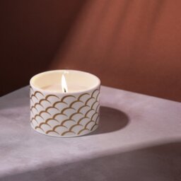Fired Earth Singlewick Candle - White Tea & Pomegranate - thumbnail 1