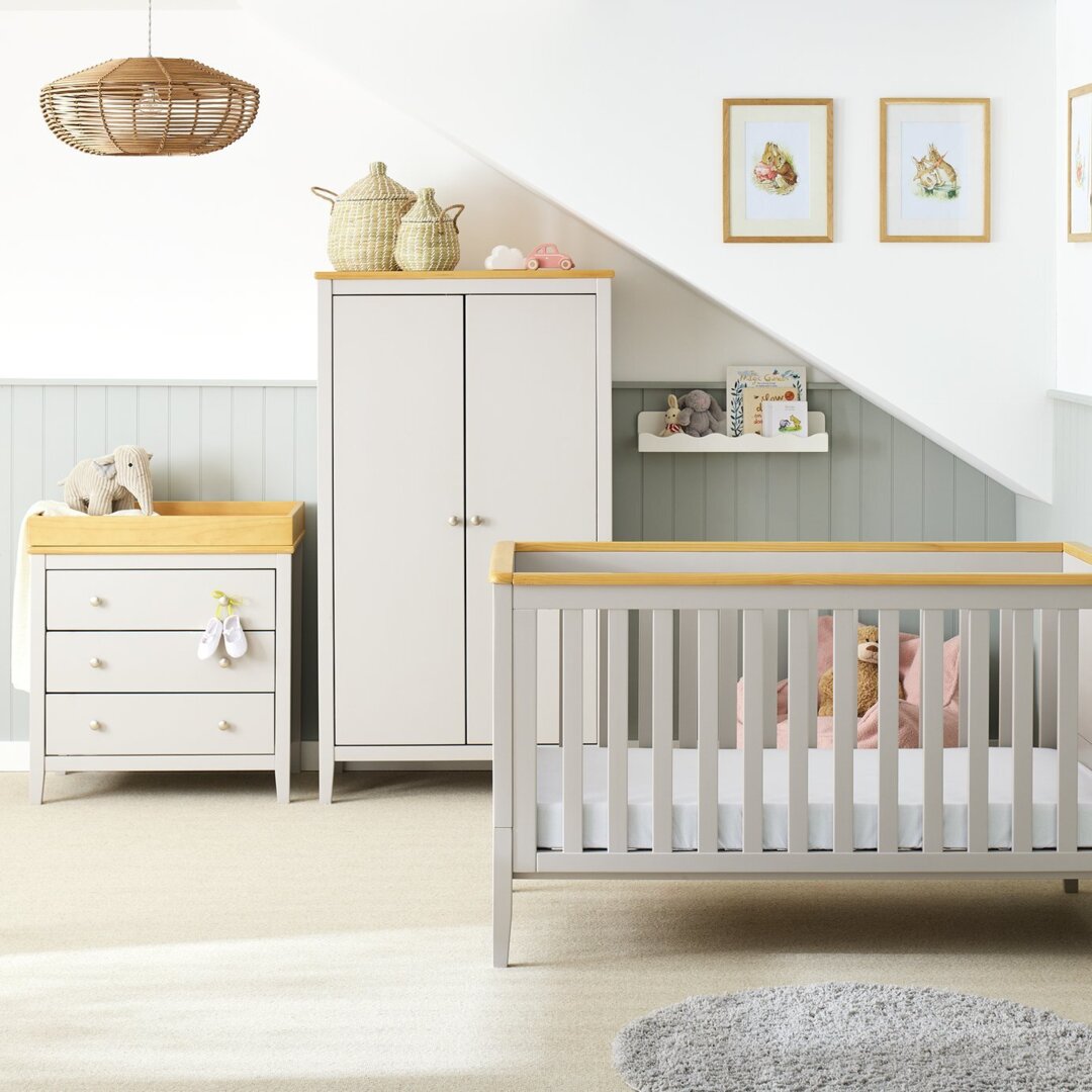 Cuggl Westbury Cuggl Oxford Cot Bed Cuggl Highchair Cuggl Cot Bed