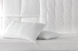 Habitat  Anti-Allergy 3cm Mattress Topper - Kingsize - thumbnail 2
