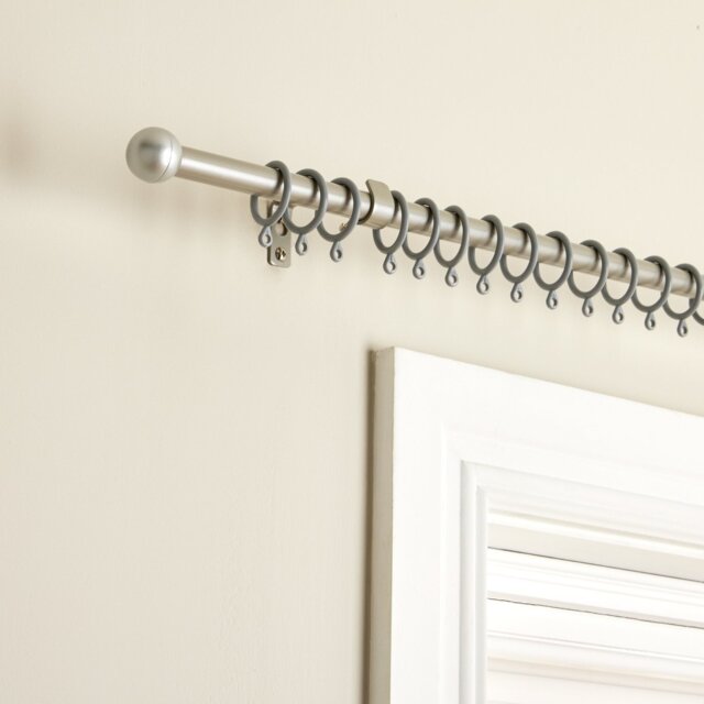 Argos Home Silver Extendable Curtain Pole - 110cm - 200cm - image 1