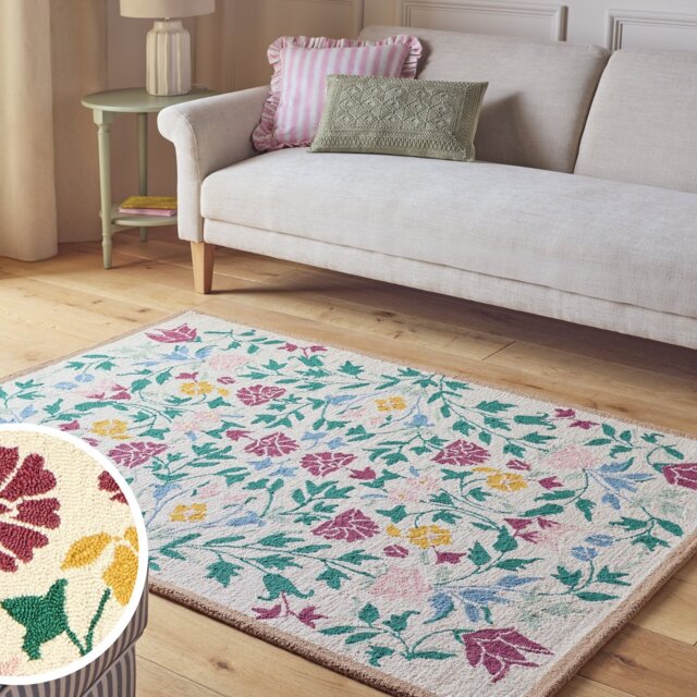 Argos Home Country Floral Cream Wool  Rug -160x230cm - image 1