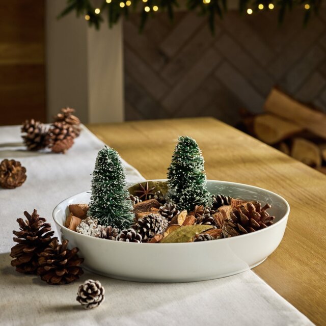 Habitat Pot Pourri - Under The Mistletoe - image 1