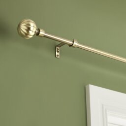 Argos Home Extendable Metal Twirling Ball Brass Curtain Pole - 120 - 210cm - thumbnail 1