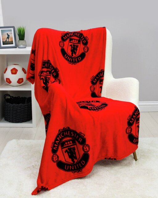 Manchester UTD Fleece Throw - Red - image 1