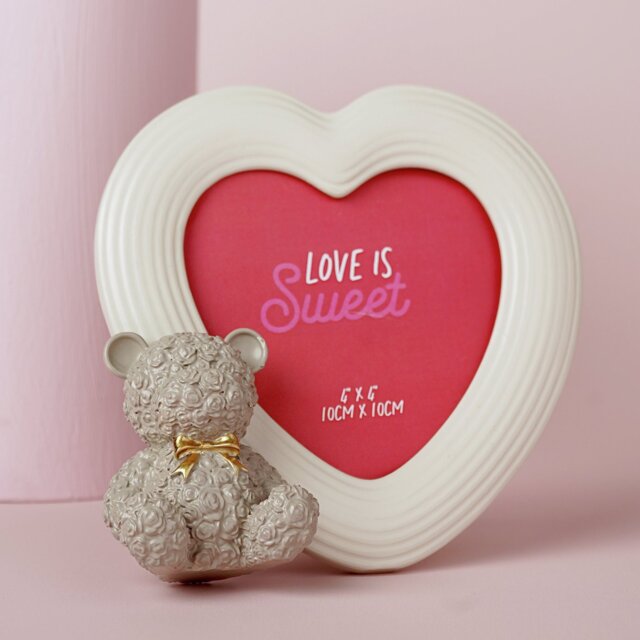 """Widdop Love Is Sweet Baby Bear 4"""" x 4"""" Resin Photo Frame""" - image 1