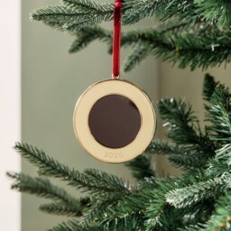 Habitat Single Gold Round Photo Frame Christmas Decoration - thumbnail 1