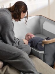 Silver Cross Lunar Bedside Crib - Whisper Grey - thumbnail 2